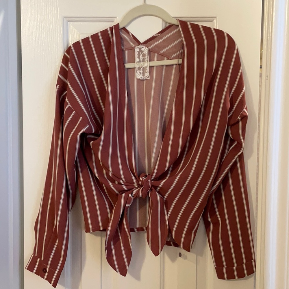 Sadie and Sage Striped Rust Top Size Small